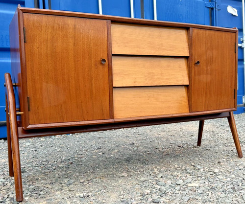 Beresford hicks sideboard - +,
