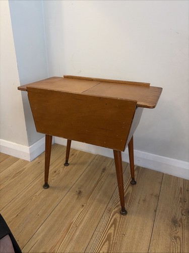 Vintage mid century wooden - mid,